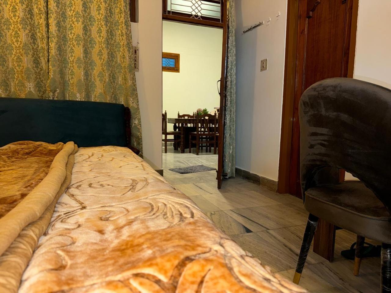 Grand Bungalow 5 Min From Prayagraj Junction Экстерьер фото
