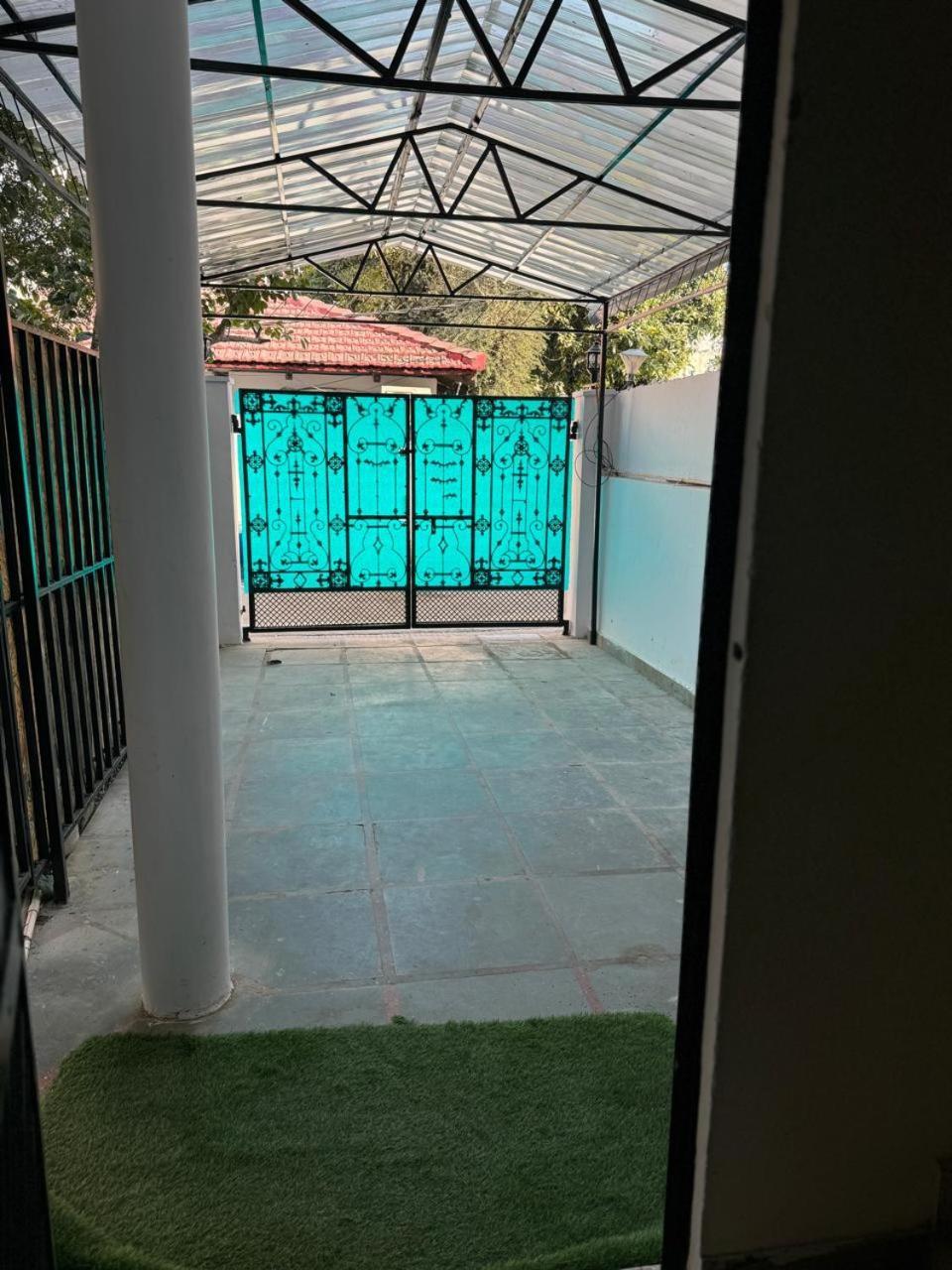 Grand Bungalow 5 Min From Prayagraj Junction Экстерьер фото
